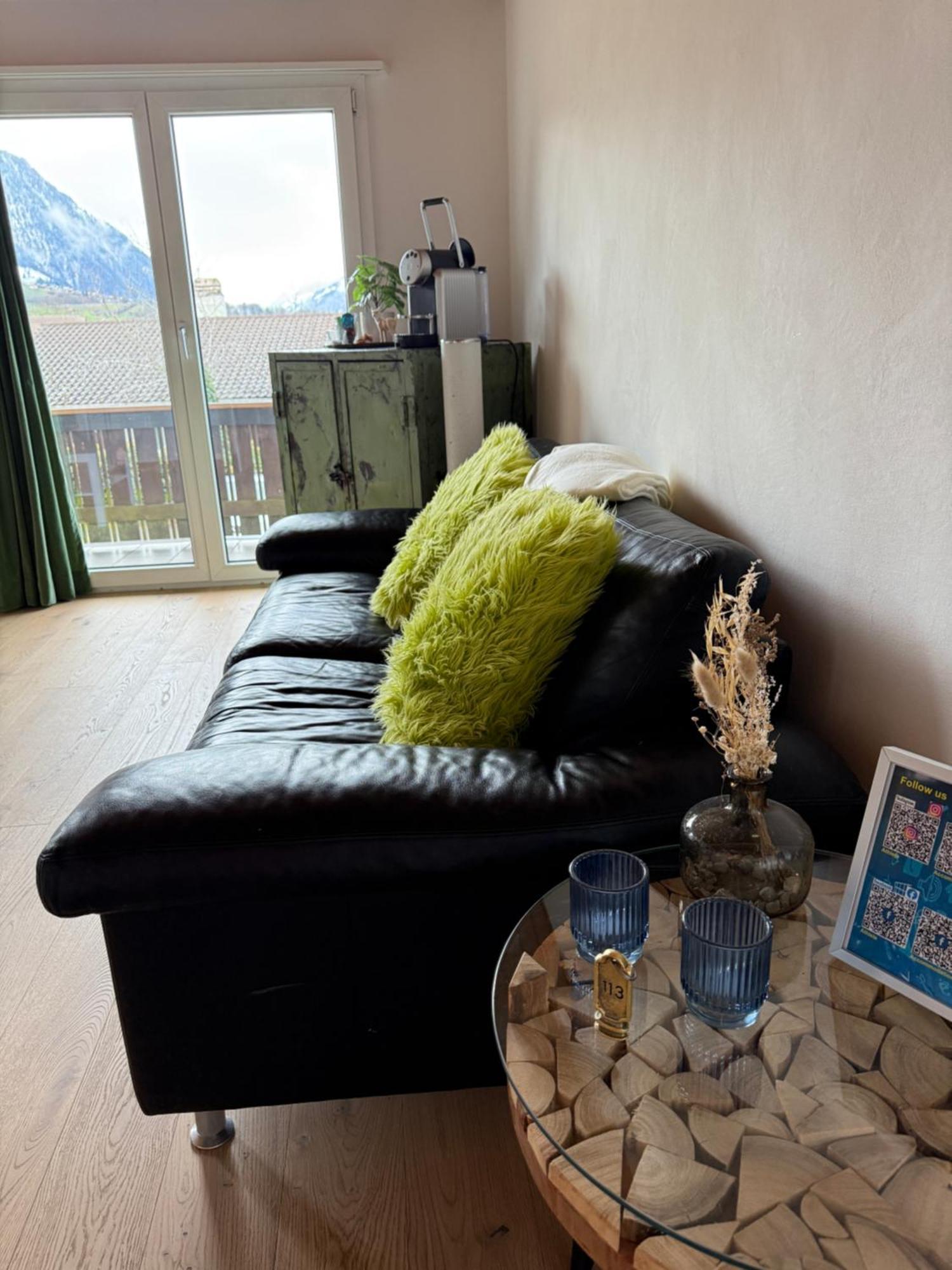 Eva'S Seeblick Krattigen Habitación foto