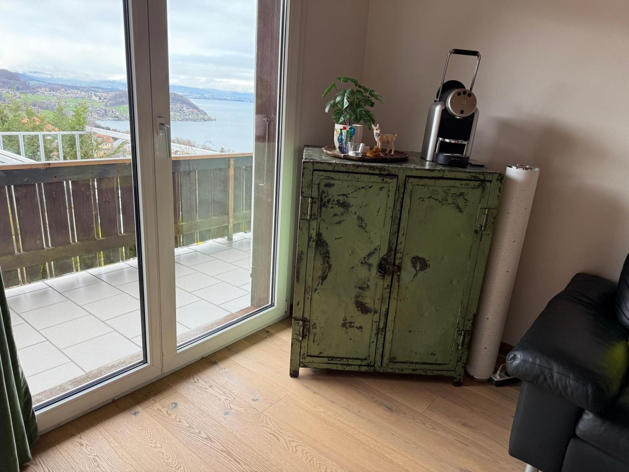Eva'S Seeblick Krattigen Habitación foto