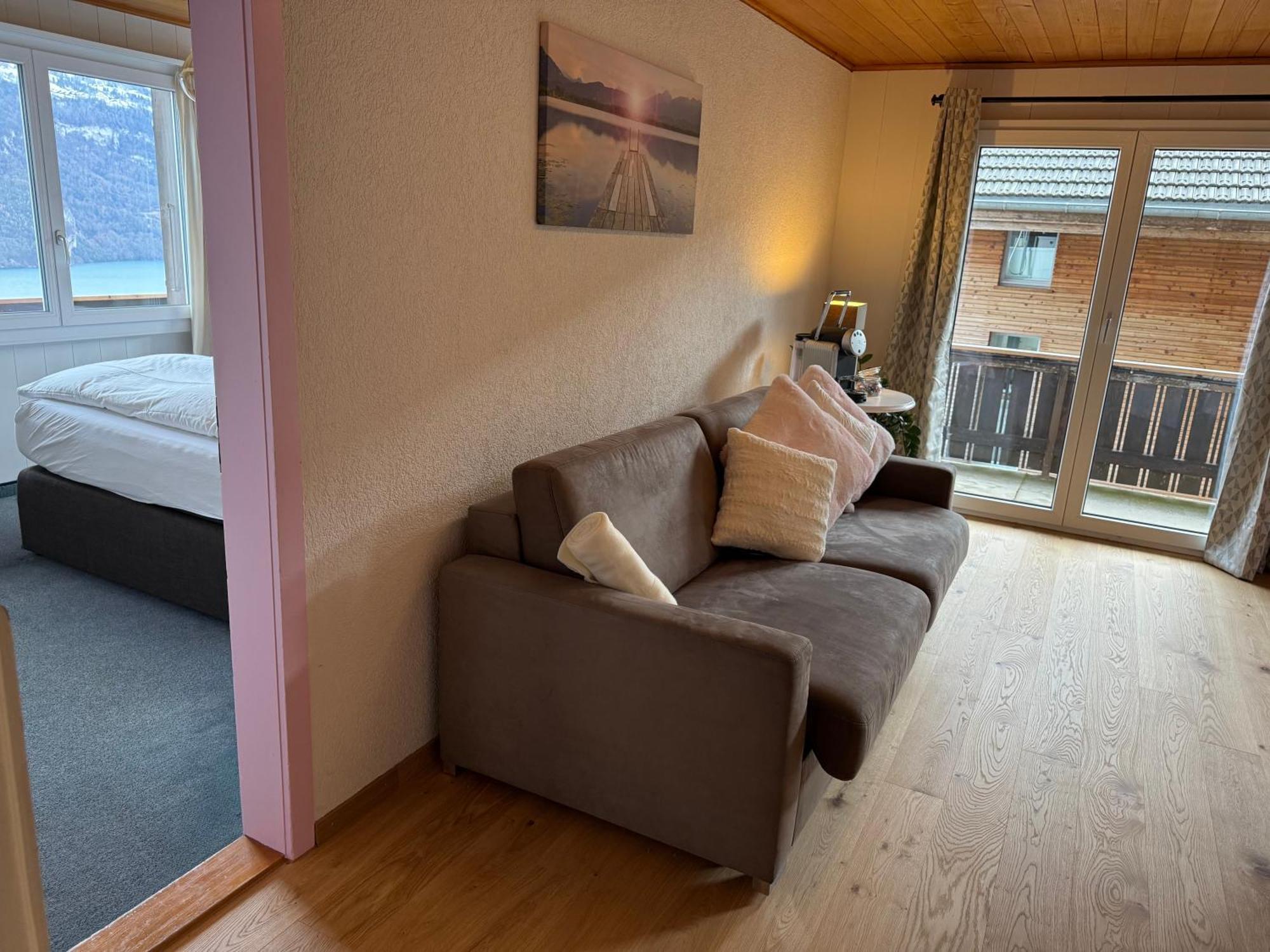 Eva'S Seeblick Krattigen Habitación foto