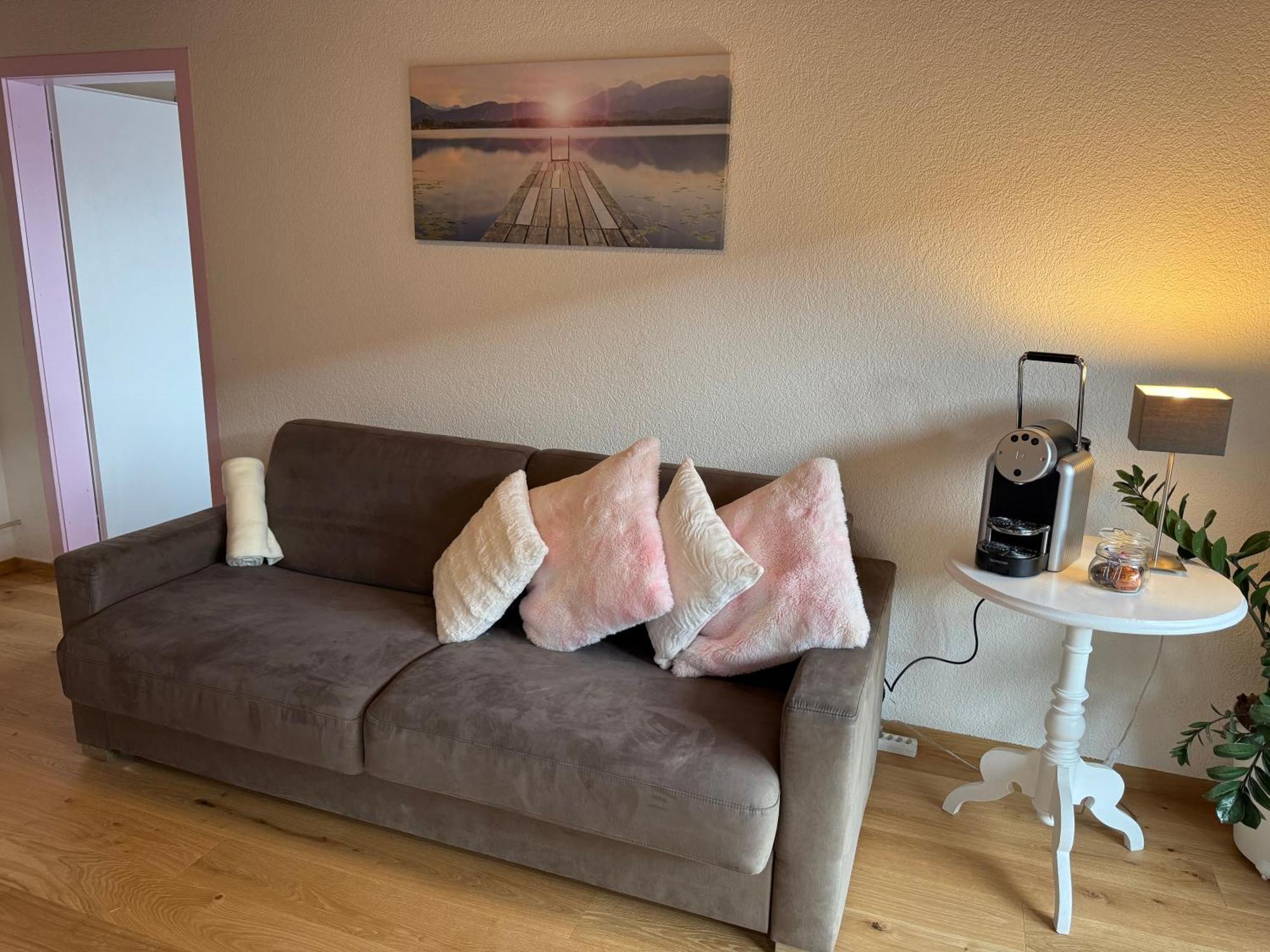 Eva'S Seeblick Krattigen Habitación foto